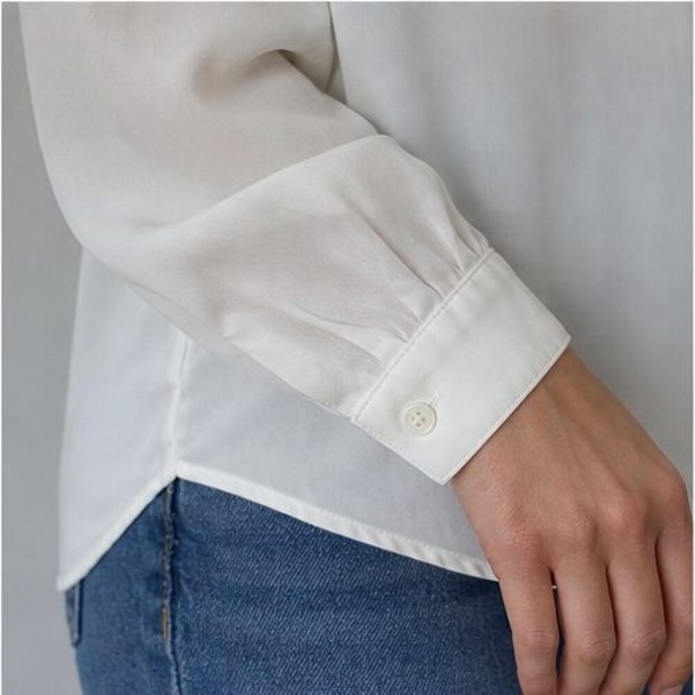 Ivory Button Blouse - Picture 5 of 6